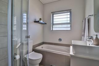 To Let 2 Bedroom Property for Rent in Langeberg Heights Western Cape